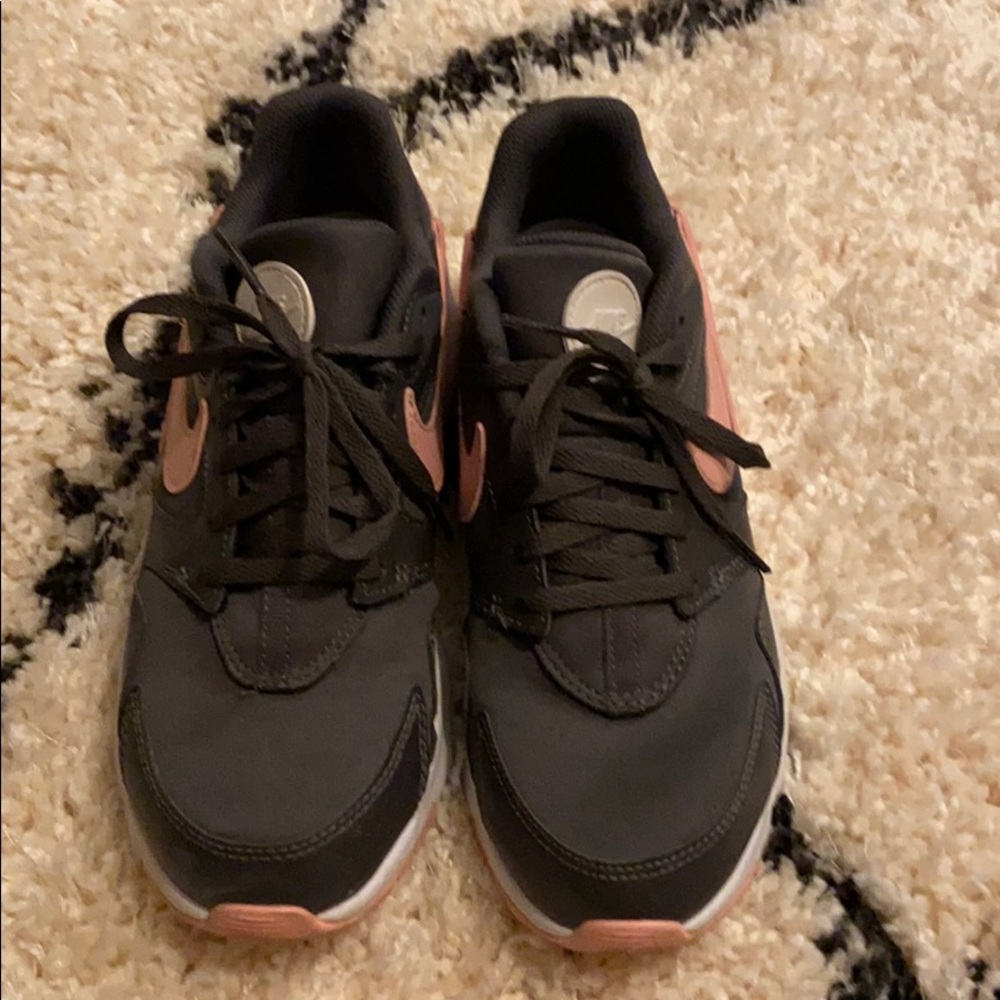 Women’s Nike Shoes